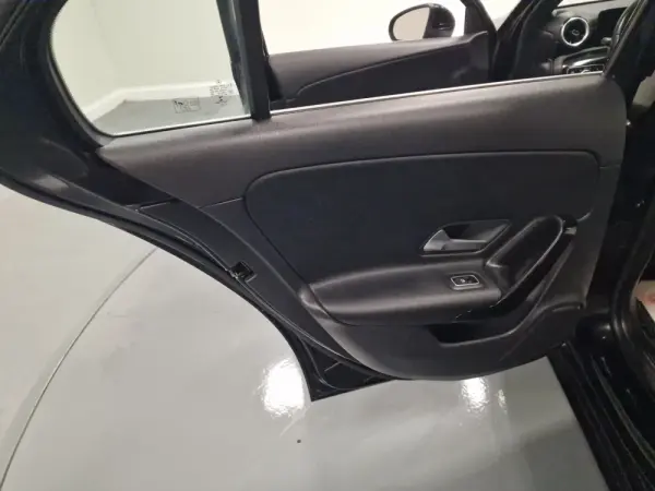 Mercedes-Benz A 180 d Style Plus Aut. 23