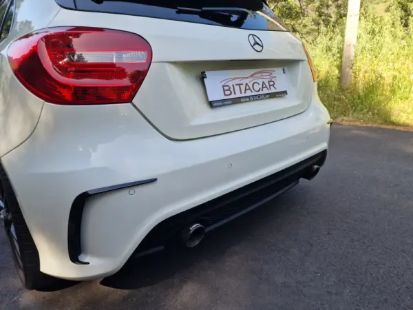 Mercedes-Benz A 180 d AMG Line 31