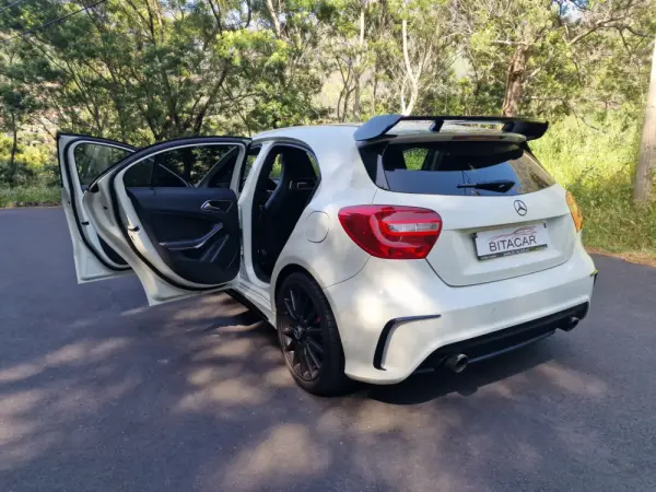 Mercedes-Benz A 180 d AMG Line 36