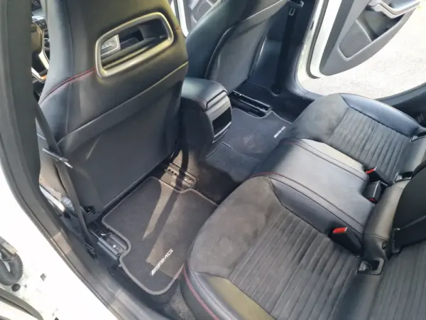 Mercedes-Benz A 180 d AMG Line 48