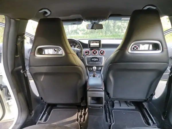 Mercedes-Benz A 180 d AMG Line 49