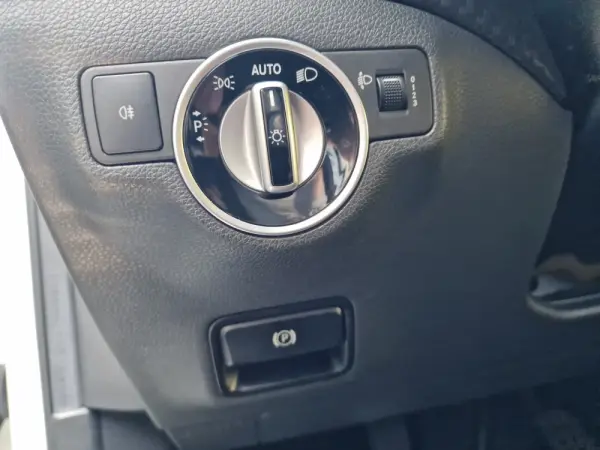 Mercedes-Benz A 180 d AMG Line 75