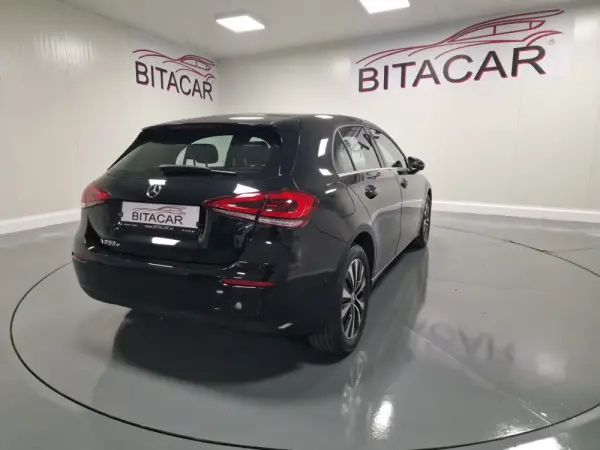 Mercedes-Benz A 250 E STYLE PLUS Hibrido Plug-In 39