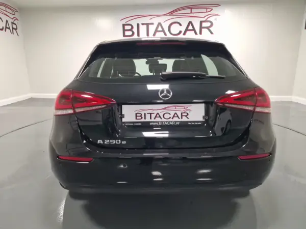 Mercedes-Benz A 250 E STYLE PLUS Hibrido Plug-In 43