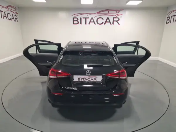 Mercedes-Benz A 250 E STYLE PLUS Hibrido Plug-In 62