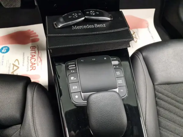 Mercedes-Benz A 250 E STYLE PLUS Hibrido Plug-In 73
