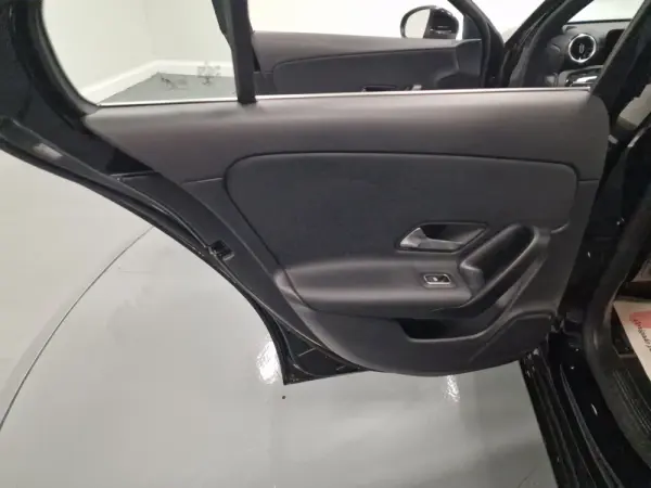 Mercedes-Benz A 250 E STYLE PLUS Hibrido Plug-In 83