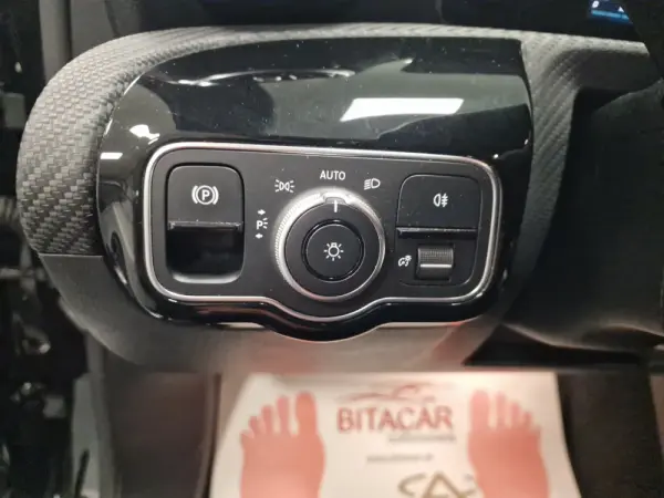 Mercedes-Benz A 250 E STYLE PLUS Hibrido Plug-In 112