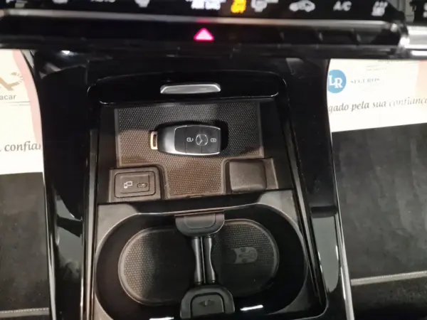 Mercedes-Benz A 250 E STYLE PLUS Hibrido Plug-In 142