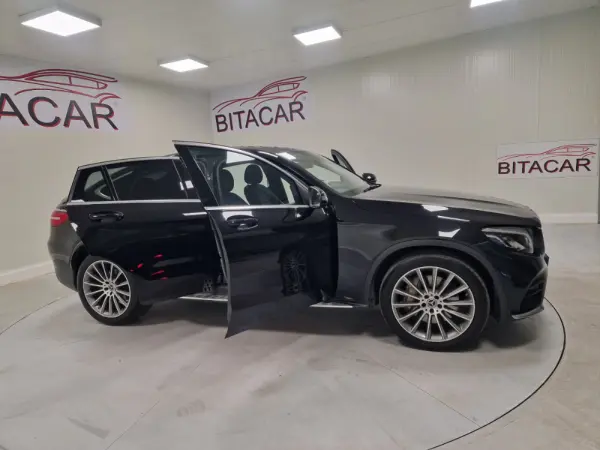 Mercedes-Benz GLC 250 COUPE AMG LINE 4-MATIC AUT. 37