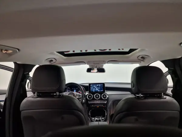 Mercedes-Benz GLC 250 COUPE AMG LINE 4-MATIC AUT. 48