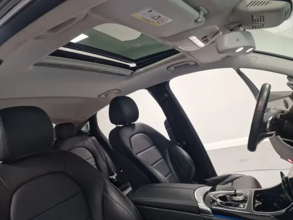 Mercedes-Benz GLC 250 COUPE AMG LINE 4-MATIC AUT. 61