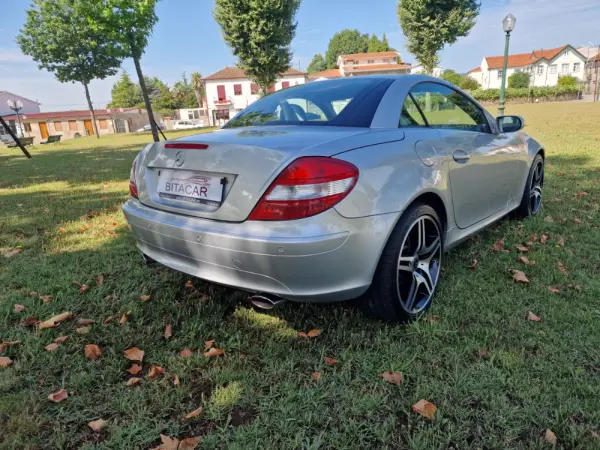 Mercedes-Benz SLK 200 KOMPRESSOR 28