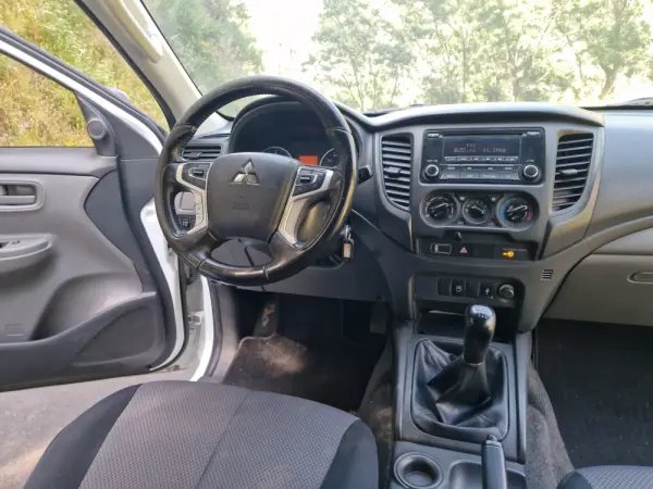 Mitsubishi L200 2.3 DI-D CD Invite 2WD 70