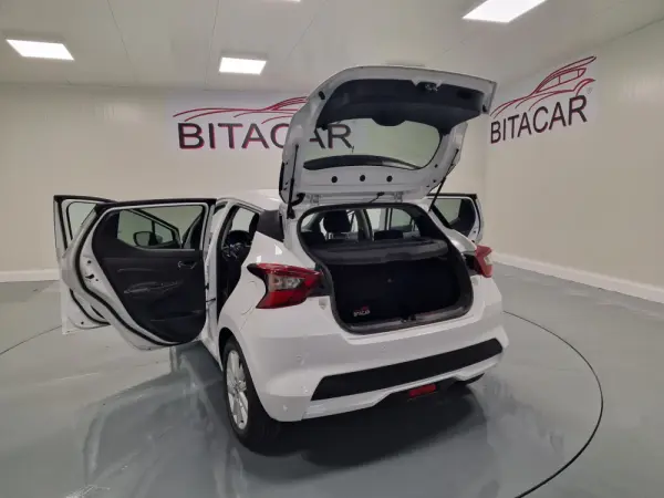 Nissan Micra 1.0 IG-T N-Connecta 31