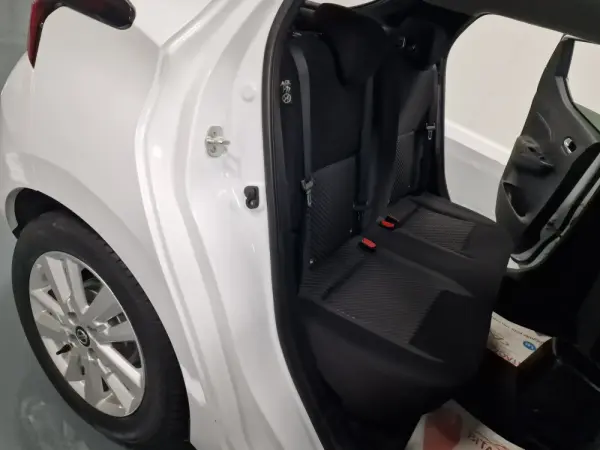 Nissan Micra 1.0 IG-T N-Connecta 45