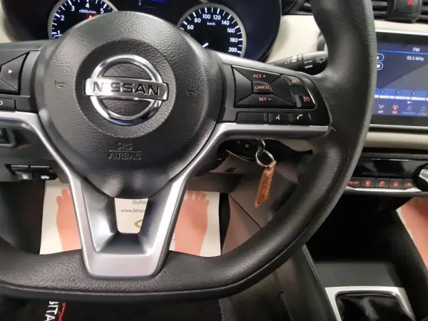 Nissan Micra 1.0 IG-T N-Connecta 69