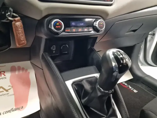 Nissan Micra 1.0 IG-T N-Connecta 78