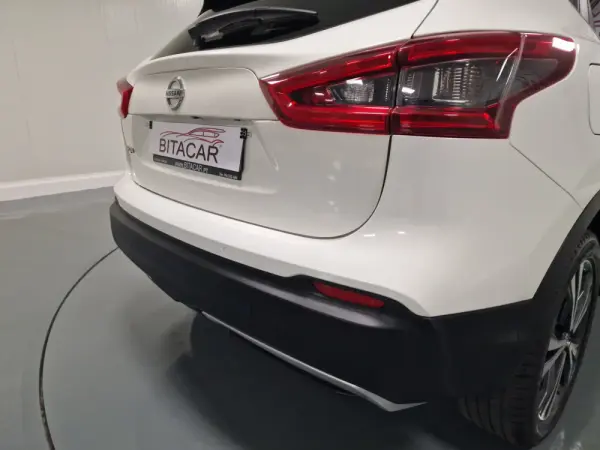 Nissan Qashqai 1.5 dCi N-Connecta 22