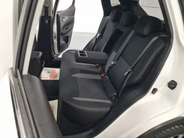 Nissan Qashqai 1.5 dCi N-Connecta 52