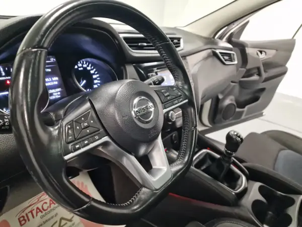 Nissan Qashqai 1.5 dCi N-Connecta 92