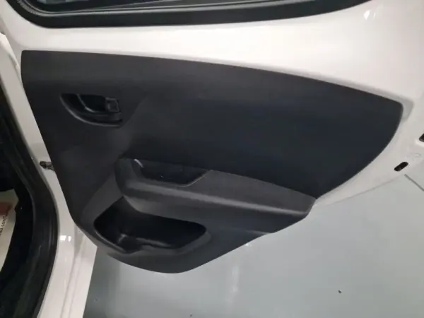 Peugeot 108 1.0 VTi Active 42