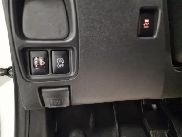 Peugeot 108 1.0 VTi Active 56