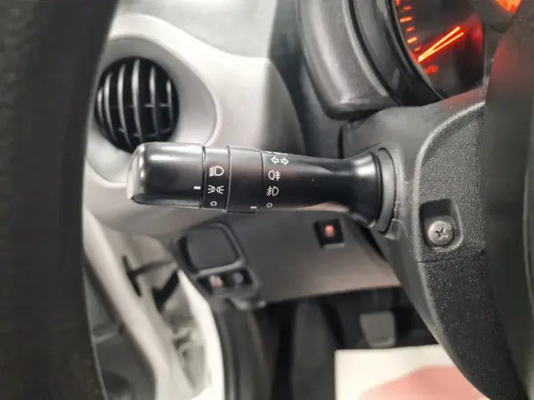 Peugeot 108 1.0 VTi Active 57