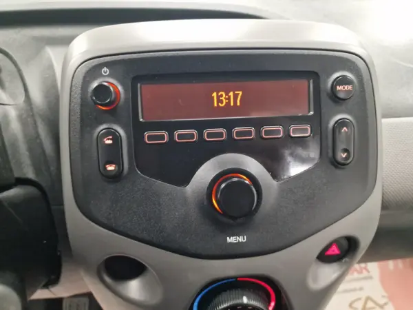 Peugeot 108 1.0 VTi Active 63