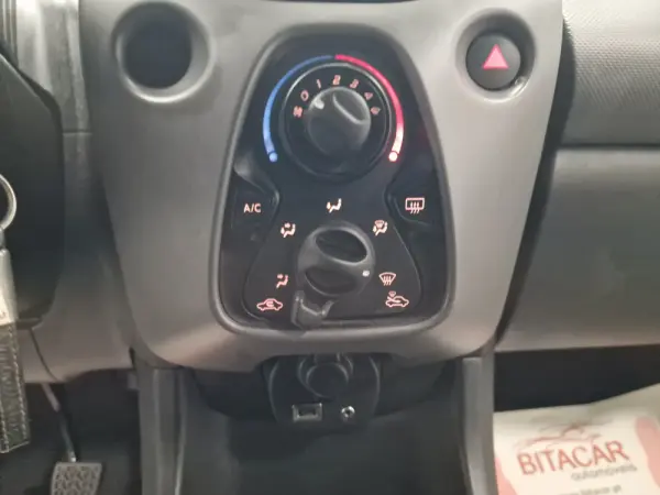 Peugeot 108 1.0 VTi Active 65