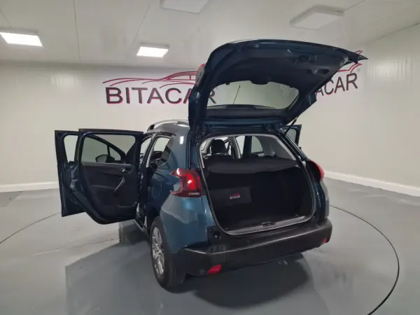 Peugeot 2008 1.2 PureTech Style 32