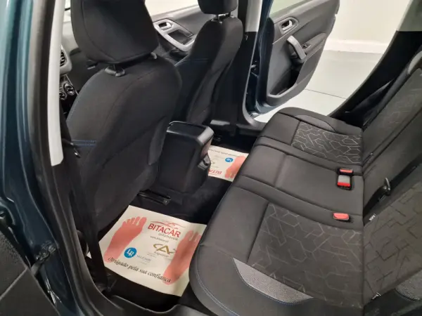 Peugeot 2008 1.2 PureTech Style 41