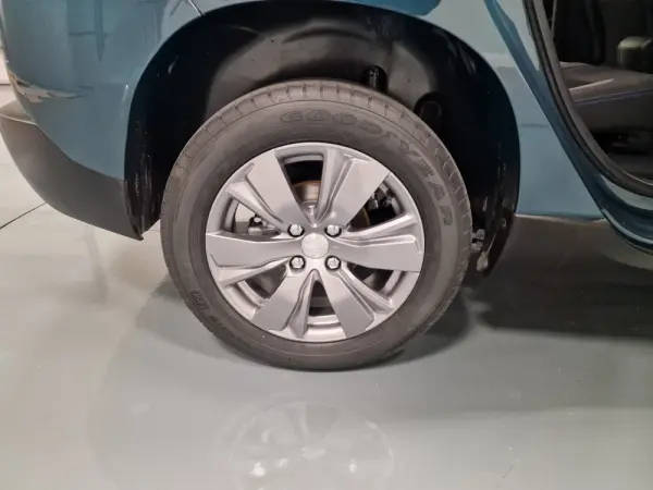 Peugeot 2008 1.2 PureTech Style 43