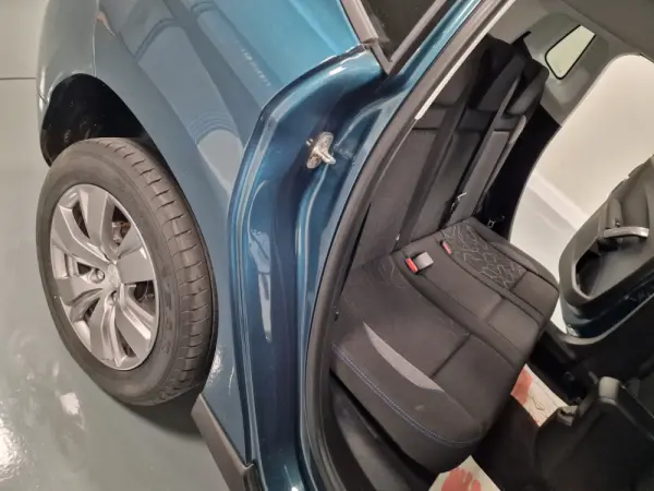 Peugeot 2008 1.2 PureTech Style 44