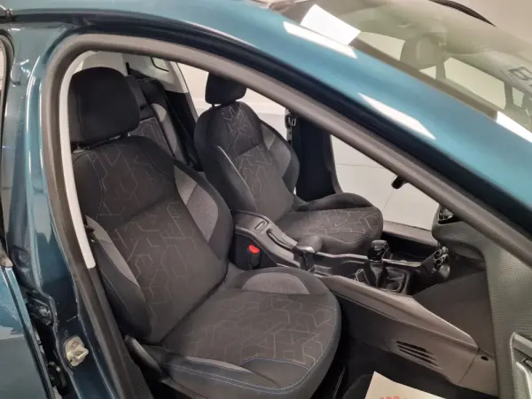 Peugeot 2008 1.2 PureTech Style 50