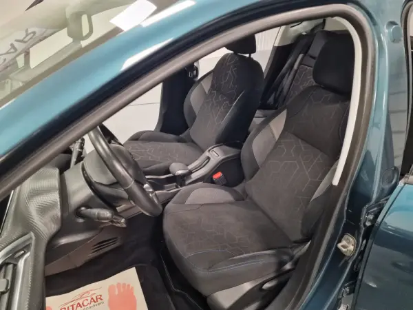 Peugeot 2008 1.2 PureTech Style 60