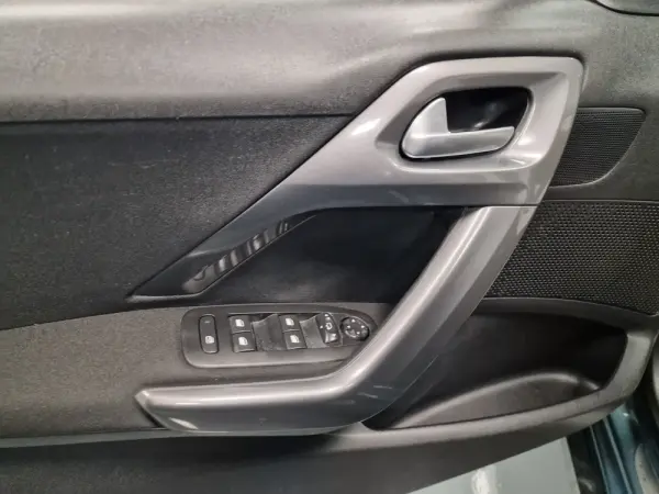 Peugeot 2008 1.2 PureTech Style 63