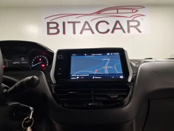 Peugeot 208 1.5 BLUEHDI 102CV SIGNATURE GPS CAM. TRASEIRA 58