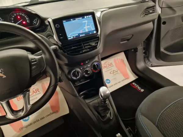 Peugeot 208 1.5 BLUEHDI 102CV SIGNATURE GPS CAM. TRASEIRA 80