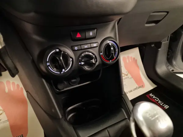 Peugeot 208 1.5 BLUEHDI 102CV SIGNATURE GPS CAM. TRASEIRA 82