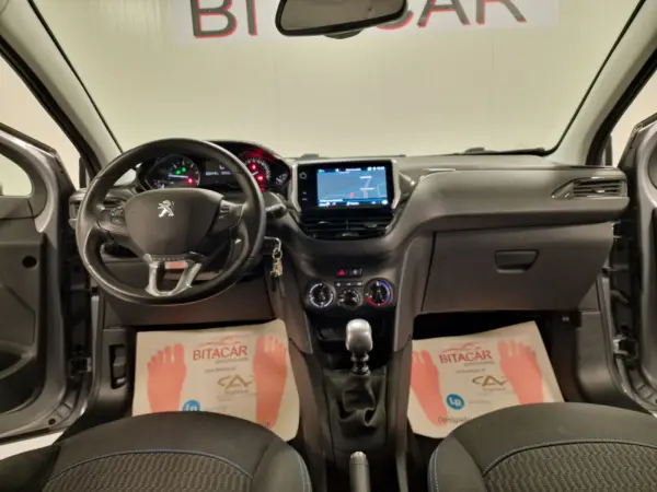 Peugeot 208 1.5 BLUEHDI 102CV SIGNATURE GPS CAM. TRASEIRA 88