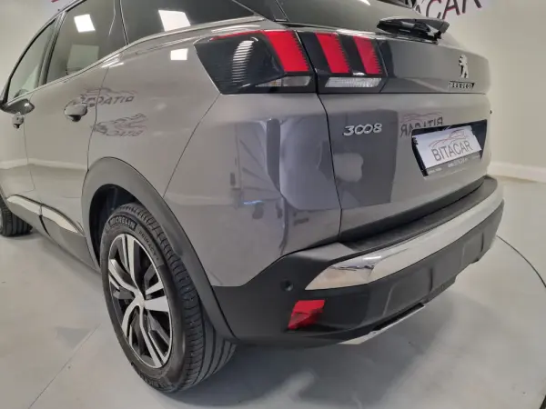 Peugeot 3008 1.5 BlueHDi GT Line J19 14