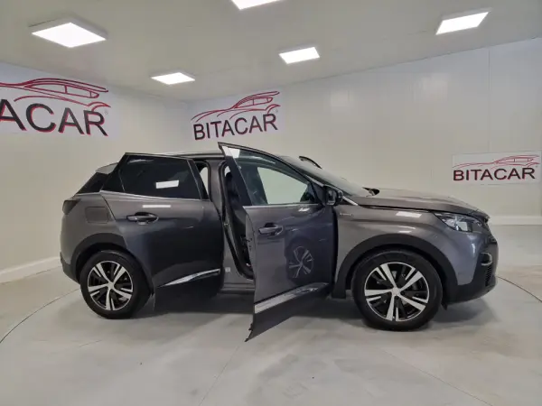 Peugeot 3008 1.5 BlueHDi GT Line J19 25