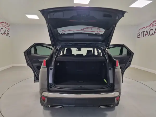 Peugeot 3008 1.5 BlueHDi GT Line J19 37