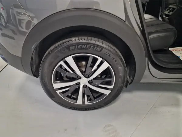 Peugeot 3008 1.5 BlueHDi GT Line J19 49