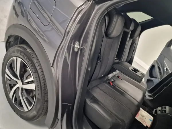 Peugeot 3008 1.5 BlueHDi GT Line J19 50