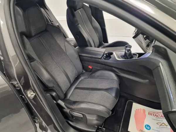 Peugeot 3008 1.5 BlueHDi GT Line J19 54