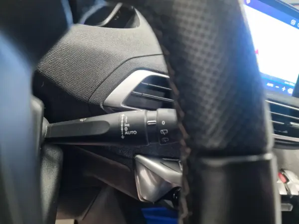 Peugeot 3008 1.5 BlueHDi GT Line J19 69