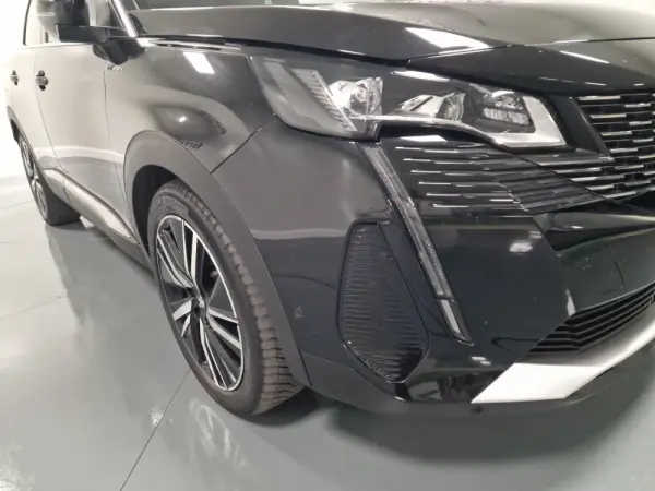 Peugeot 3008 1.6 Hybrid4 GT Line e-EAT8 5