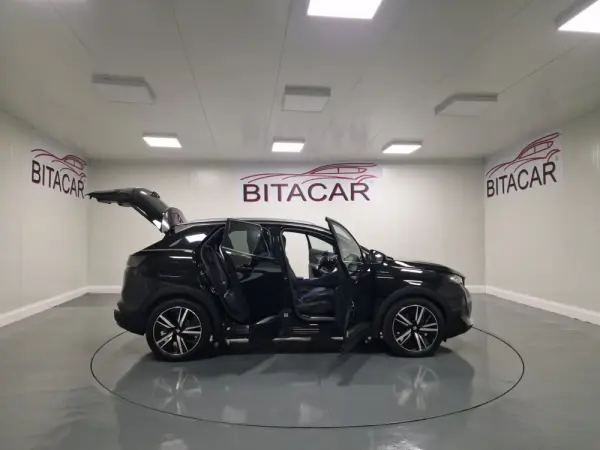 Peugeot 3008 1.6 Hybrid4 GT Line e-EAT8 51